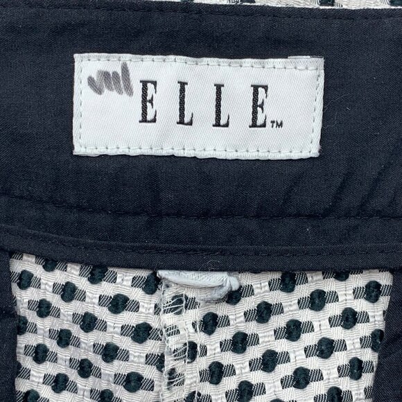 🎉Elle White w/ Black Polka Dot Scallop Shorts - Picture 3 of 6